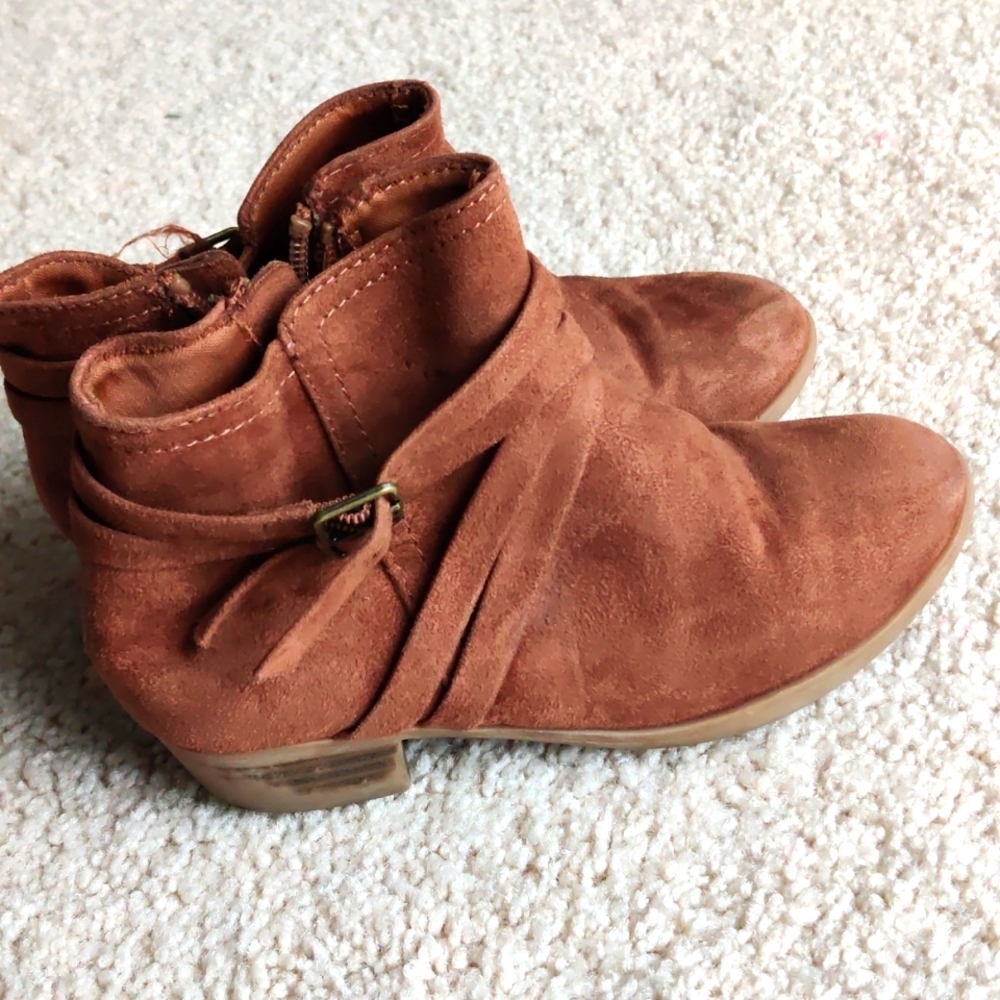 Girls brown ankle boots